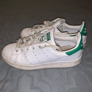 STAN SMITHS‼️